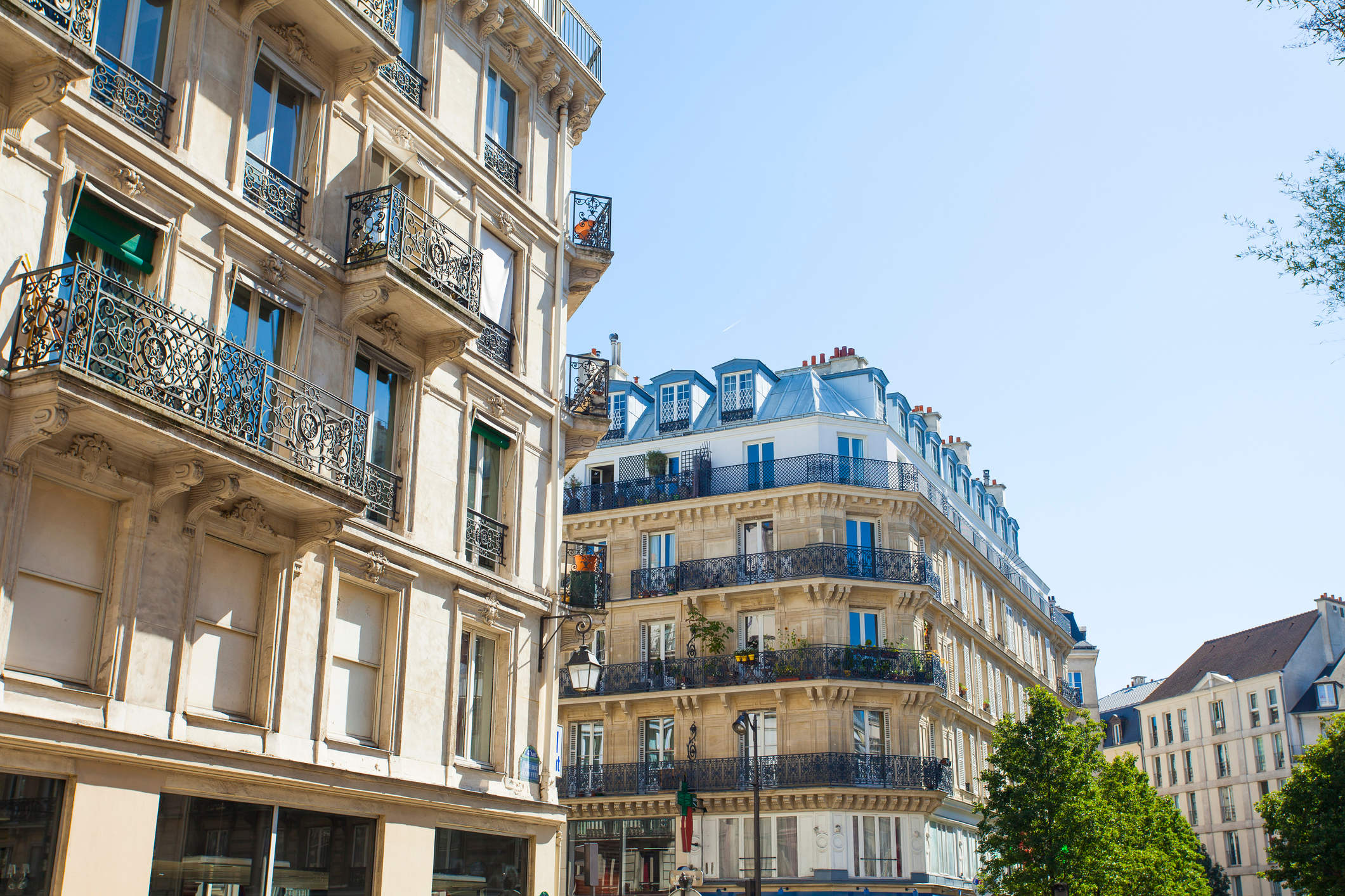 Société et vente immobilière : nouvelles questions à se poser